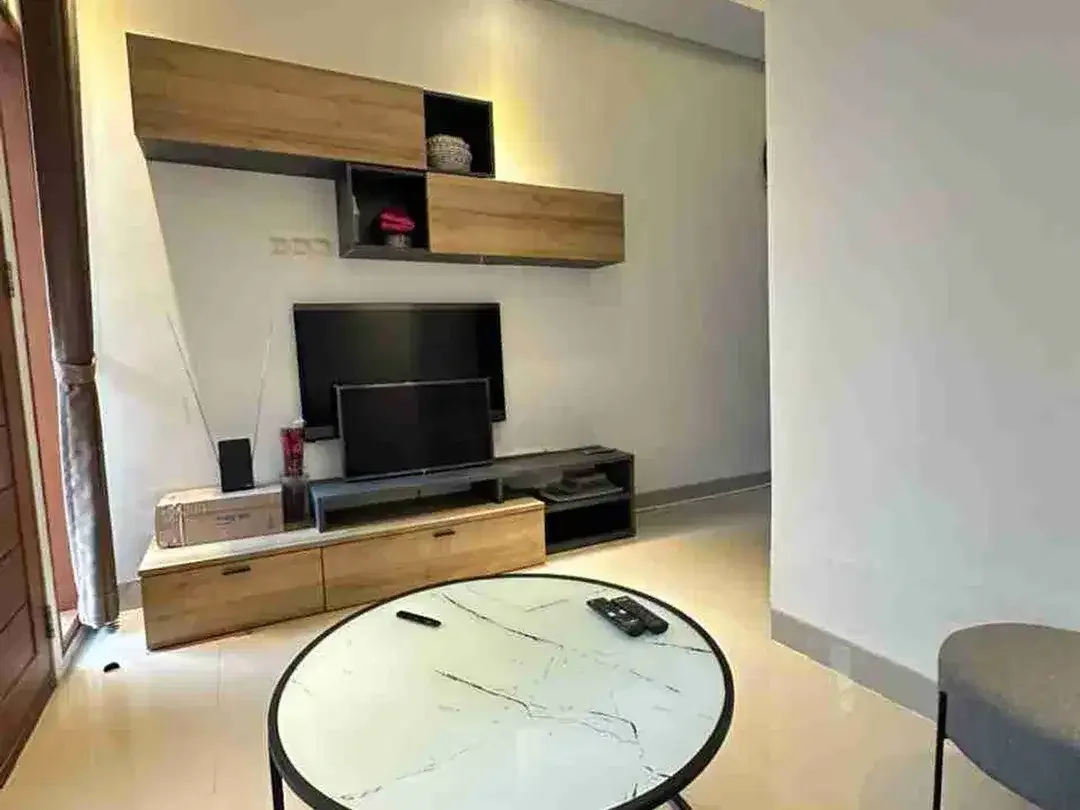Villa cantik strategis Tukad Balian Renon Denpasar Bali - Image 5 of 10