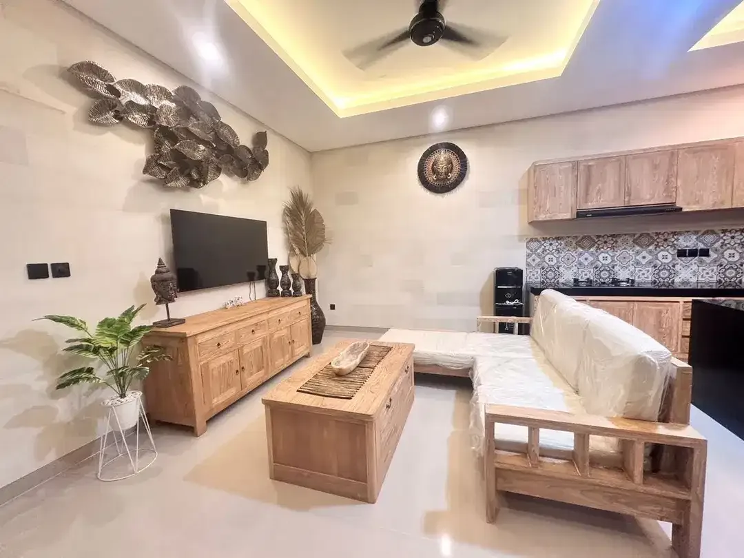 VILLA BARU MEWAH UNTUK INVESTASI, FULL TERSEWA TERUS, FULL FURNISH - Image 1 of 2
