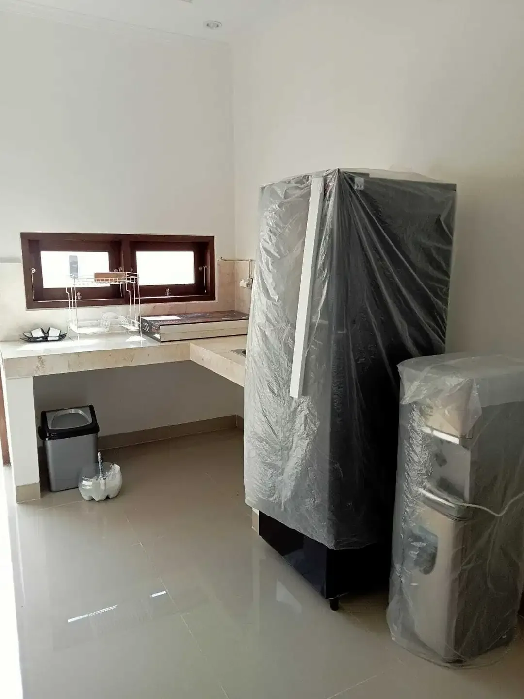 FOR RENT RUMAH MINIMALIS 3 BR NYAMAN TENANG DI JIMBARAN - Image 3 of 8