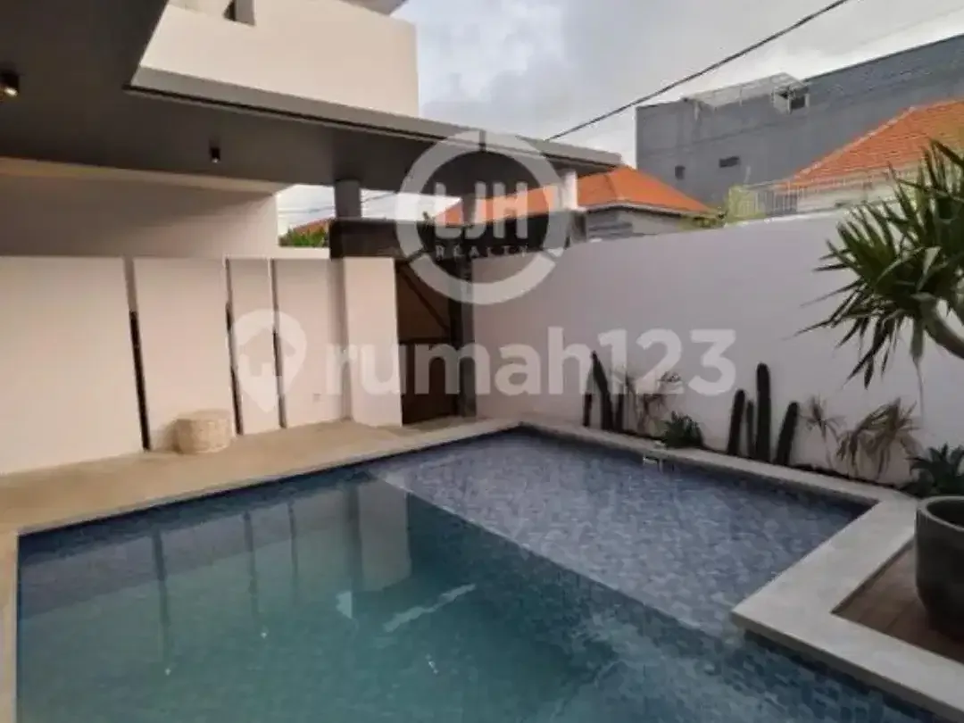 Jual Harga Cantik Villa Serayana Canggu Bali - Image 2 of 10