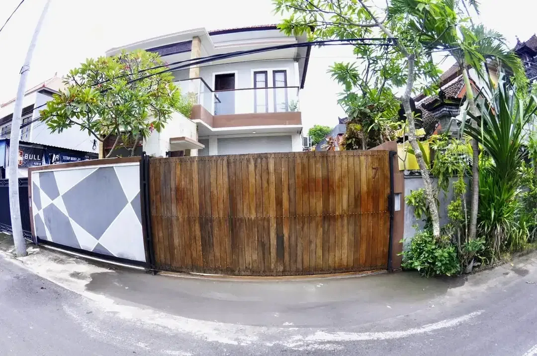 New Renovated Villa Canggu - Image 1 of 10