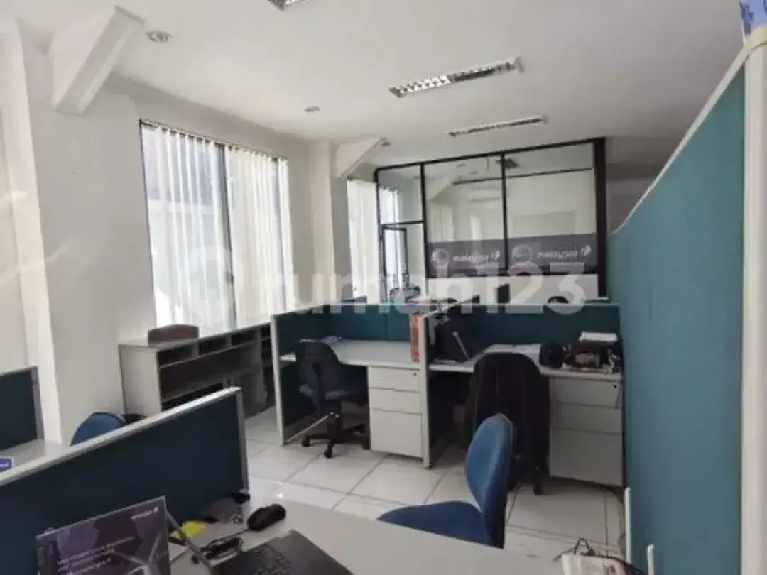 2 Gedung Kantor Siap Pakai Bypass Ngurah Rai Sanur, Lt10are Lb1.392m², HGB S/D 2047, Rp 35 Miliar - Image 6 of 10