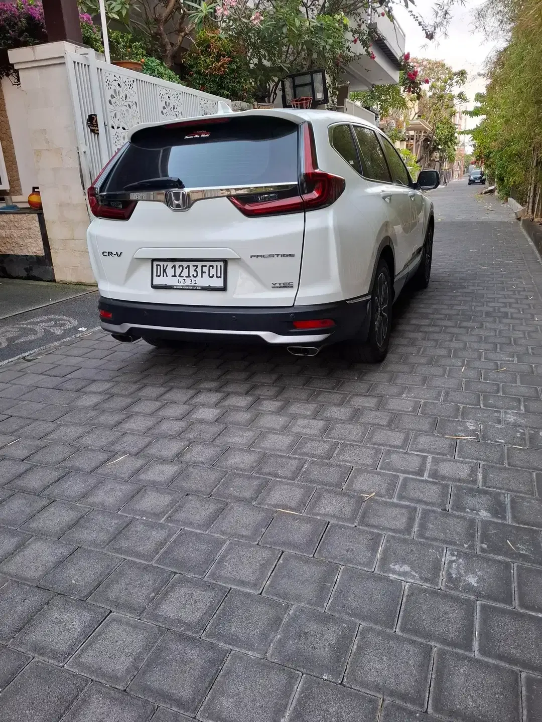 HONDA CRV PRESTIGE 1.5 TURBO SENSING - Image 3 of 6