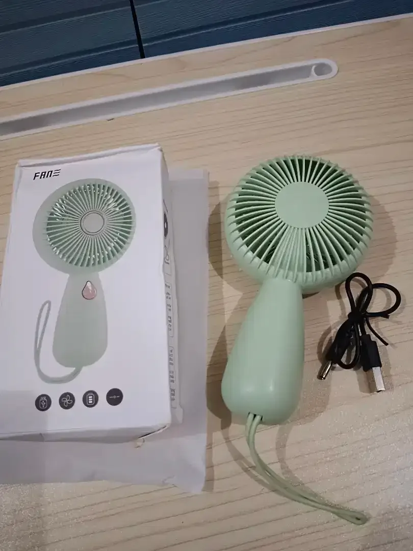 35rb BARU- Dijual Murah Kipas Angin Mini Fan Genggam Cute Portable+Led - Image 7 of 10