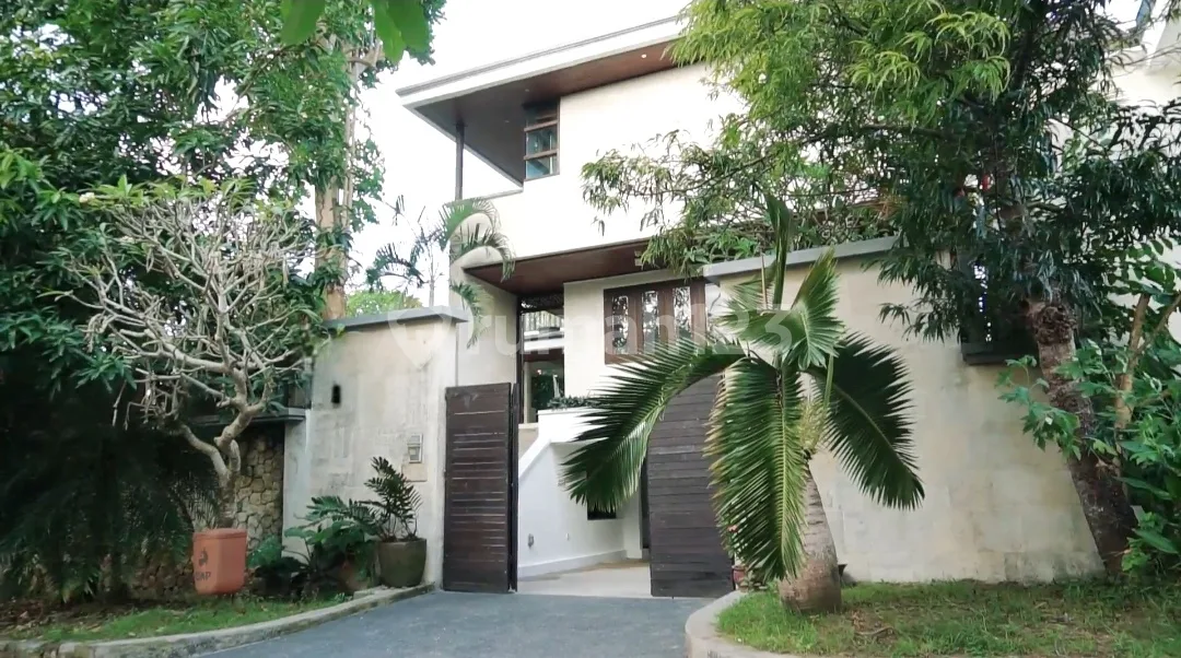 Villa Tropical Modern Pecatu Ungasan Bali - Image 3 of 4