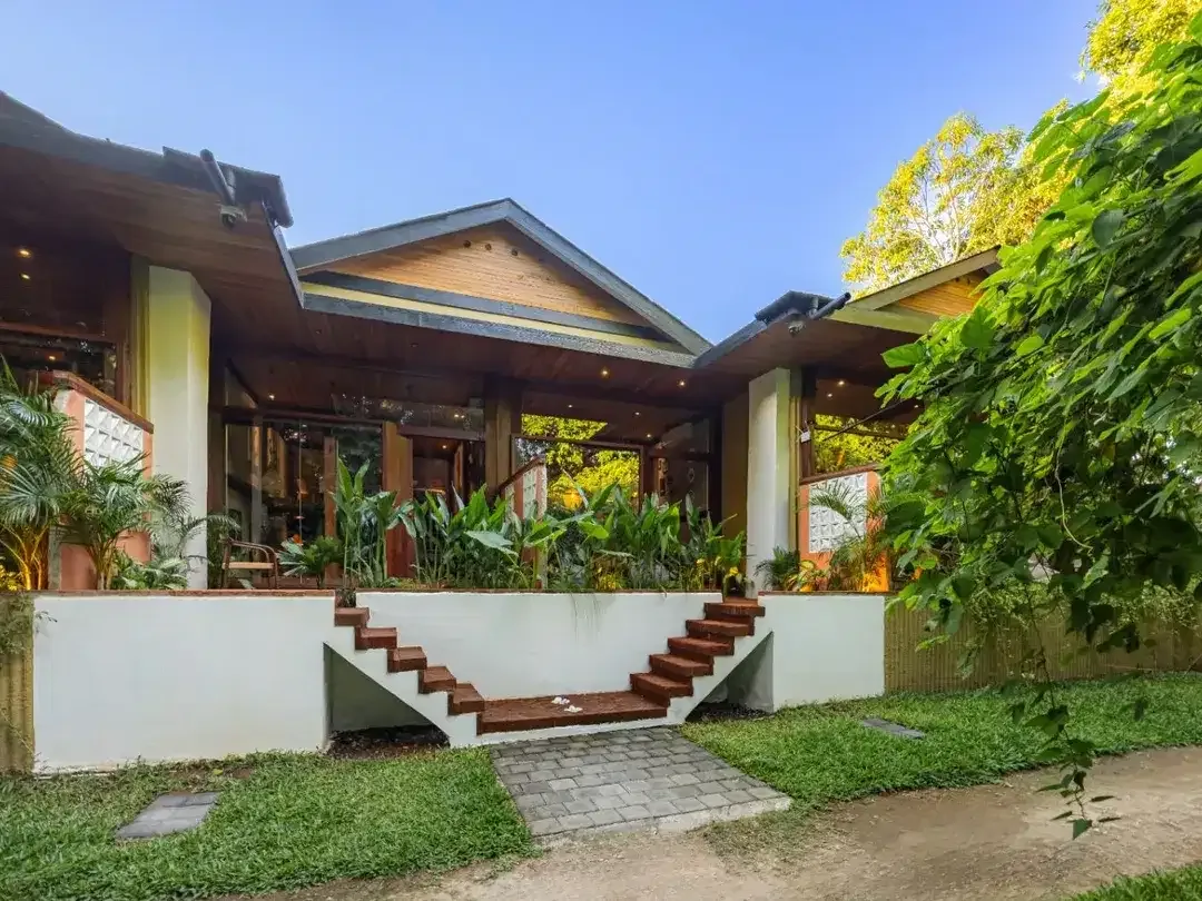 TROPICAL MEZZANINE VILLA VIEW JUNGLE IN ULUWATU - Image 4 of 10