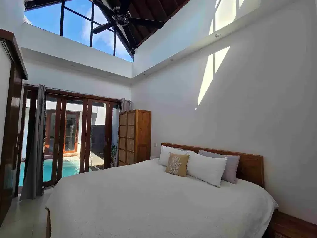 Rare opportunity. beautyful Modern style Villa for Lease in Sanur - Image 9 of 10
