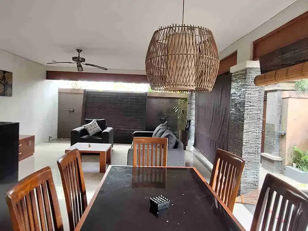 AFFORDABLE VILLA 3 BEDROOMS IN JL PANTAI NYANYI BERABAN BALI FOR RENT - Image 3 of 10