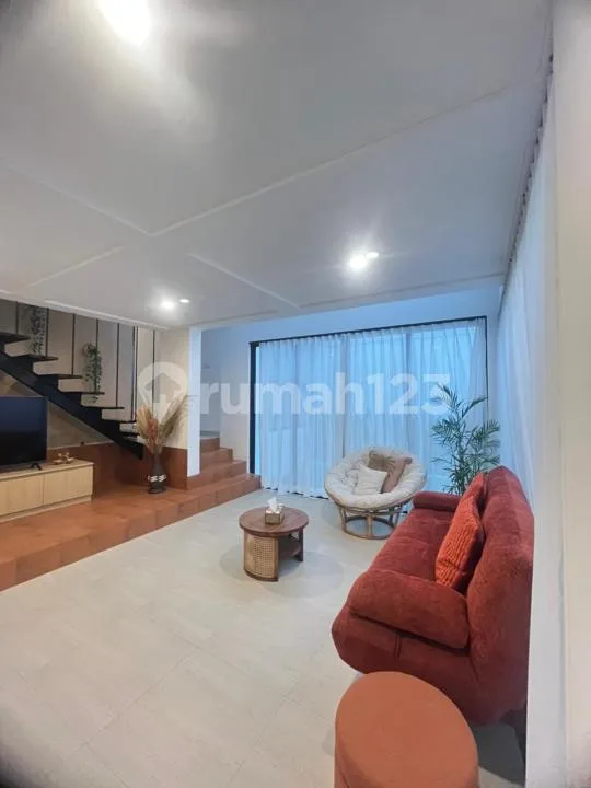 Tropical Villa In Kedampang Kerobokan - Image 4 of 4