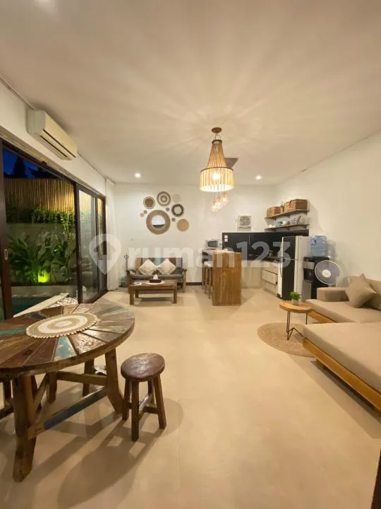 Villa 2Br Full Furnished Siap Huni di Padonan Tibubeneng Canggu - Image 1 of 4