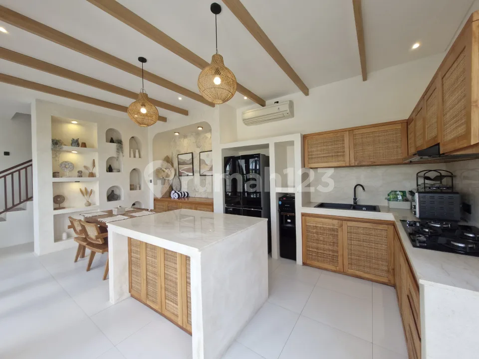For Rent 2 Bedroom Rice Field View Villa In Tumbak Bayuh - Image 3 of 4