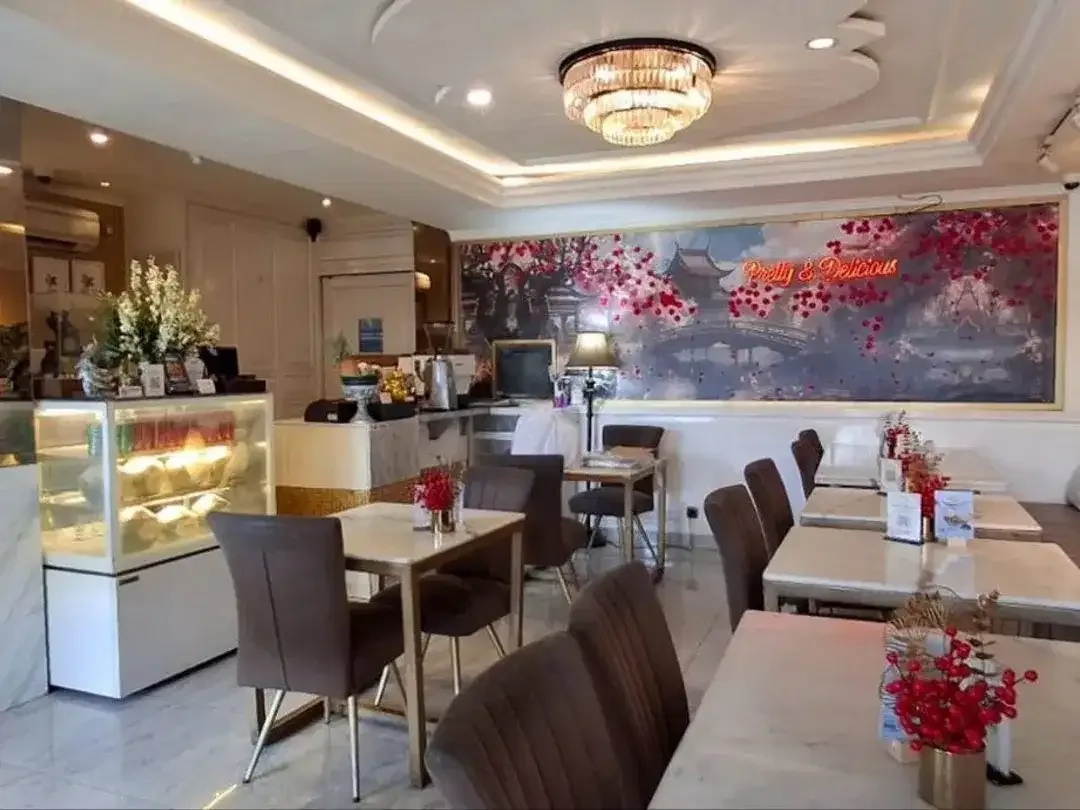 Resto 2 Lantai Zona Perdagangan Disewakan, di Raya Canggu Area - Image 4 of 8