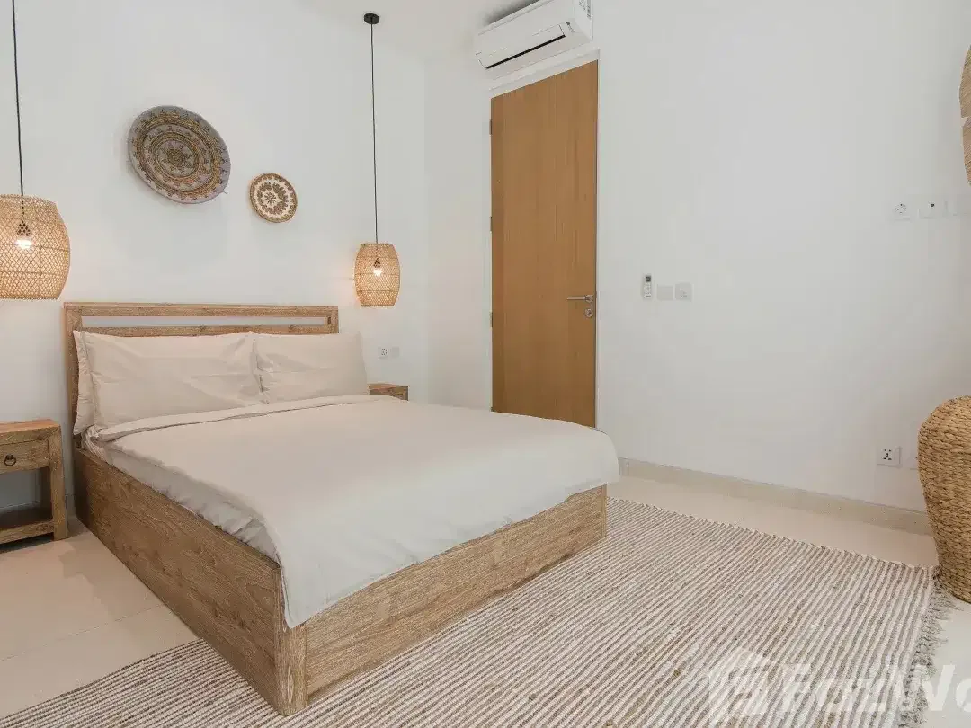 4 Bedroom Villa for rent in Kerobokan, Bali - Image 7 of 10