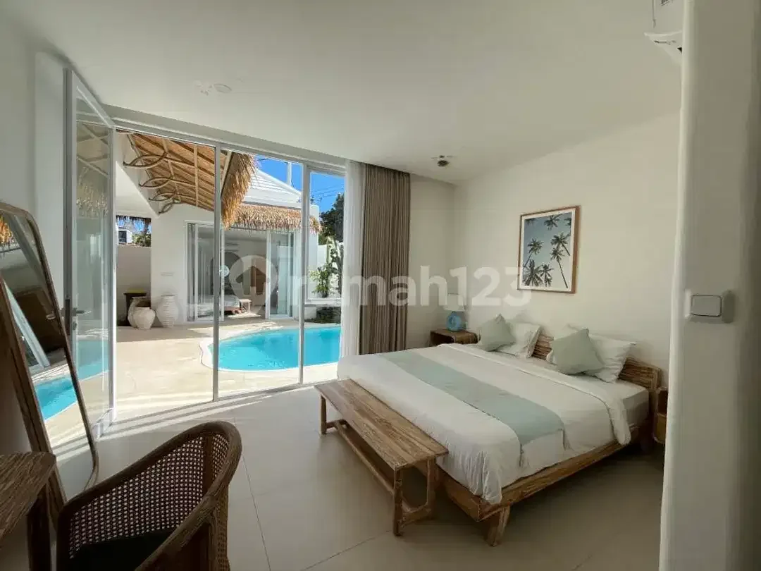 Santorini Style Villa Uluwatu - Image 1 of 6