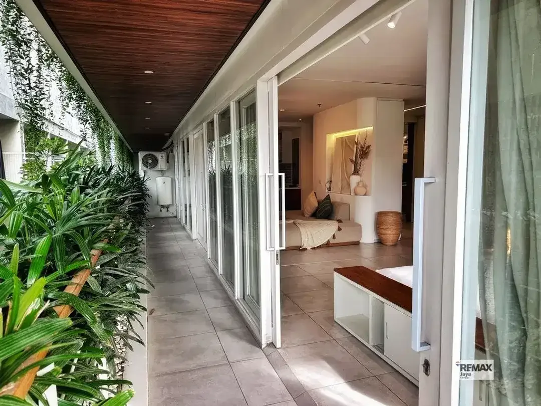 1 Bedroom Apartment For 25 Year Leasehold In Berawa, Canggu Area - Image 1 of 10