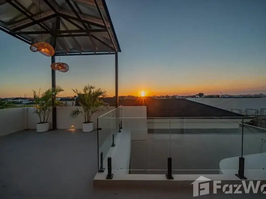 2 Bedroom Villa for sale in Seminyak, Bali - Image 2 of 10
