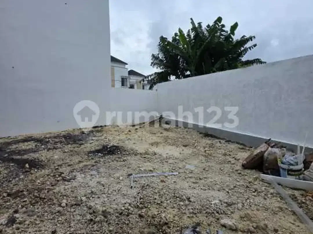 Rumah 2 Lantai 3 Kamar, di Perdana Mumbul Culster Nusa Dua - Image 1 of 5