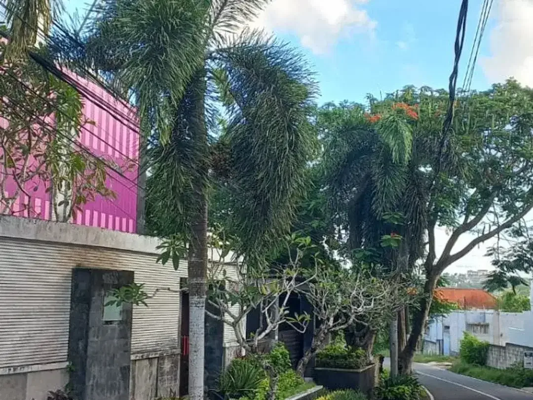 FULL FURNISHED VILLA 312M2 JL. TAMAN BALI NUSADUA BALI - Image 5 of 10