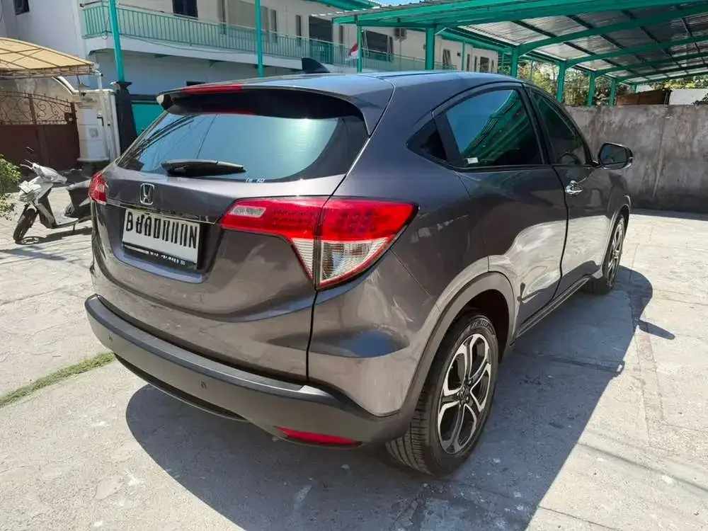 Honda HR-V 2020 Bensin - Image 6 of 9