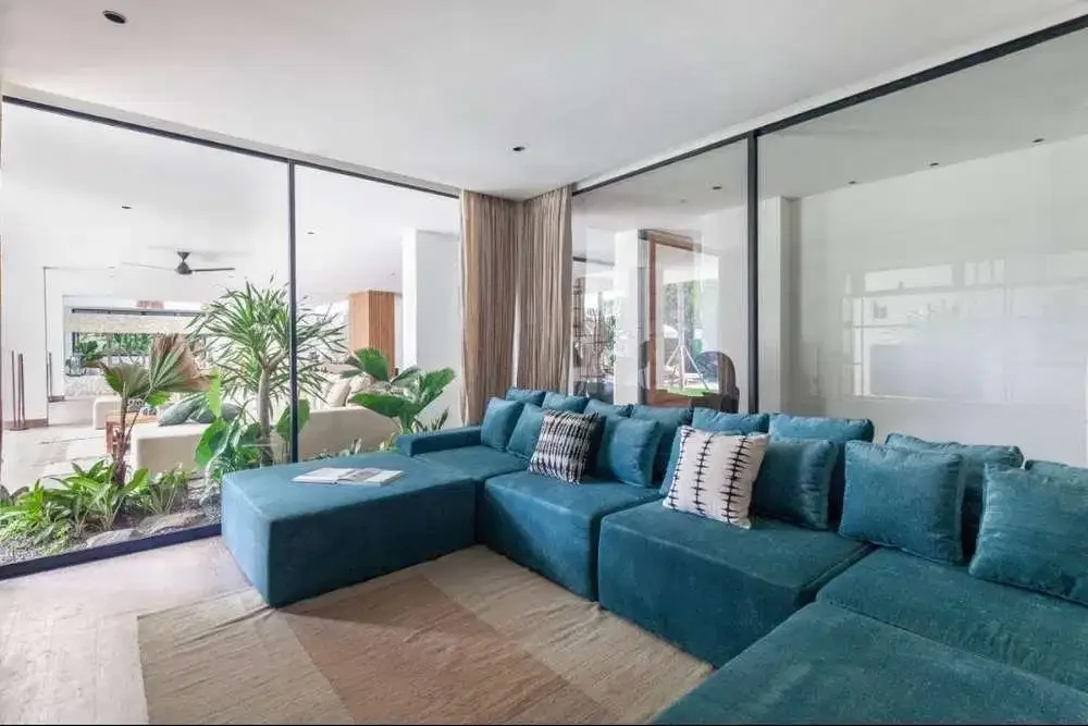 BRAND NEW MEDITERANIANE LUXURY VILLA - Image 4 of 10