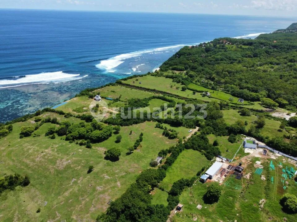 Premium Clift Front Land For Sale In Pendawa Beach Bali - Image 1 of 4