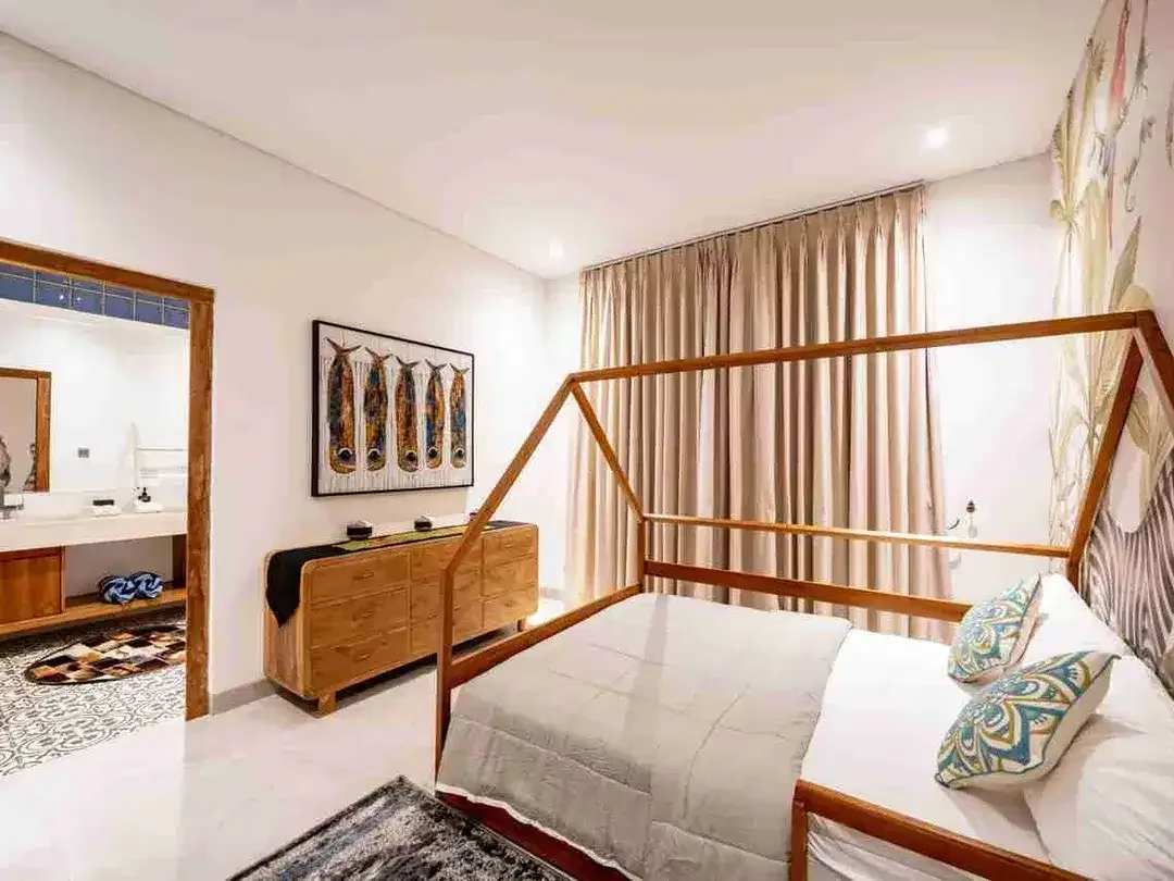 LUXURY VILLA IN BUMBAK UMALAS FOR RENT AND LONG LEASE HOLD 25 YEARS - Image 8 of 10