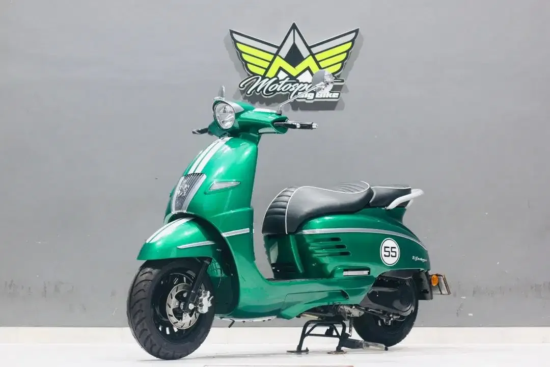 Peugeout Django 150i ABS, Vespa GTS, Primavera, Xmax, Forza - Image 2 of 4
