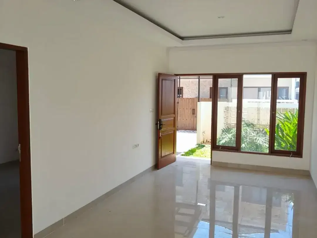 RUMAH HUNIAN BARU SIAP PAKAI 3BR KAWASAN CLUSTER LOKASI STARTEGIS DI JIMBARAN - Image 4 of 9