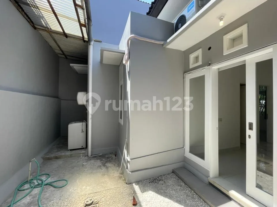 For Rent Minimalist House 2 Br In Kerobokan - Image 4 of 4