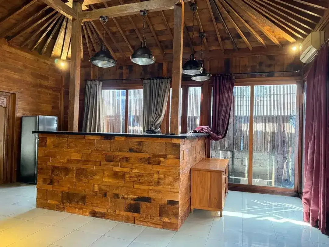 Dijual - Villa Full Kayu Jati di Seminyak - Image 5 of 8