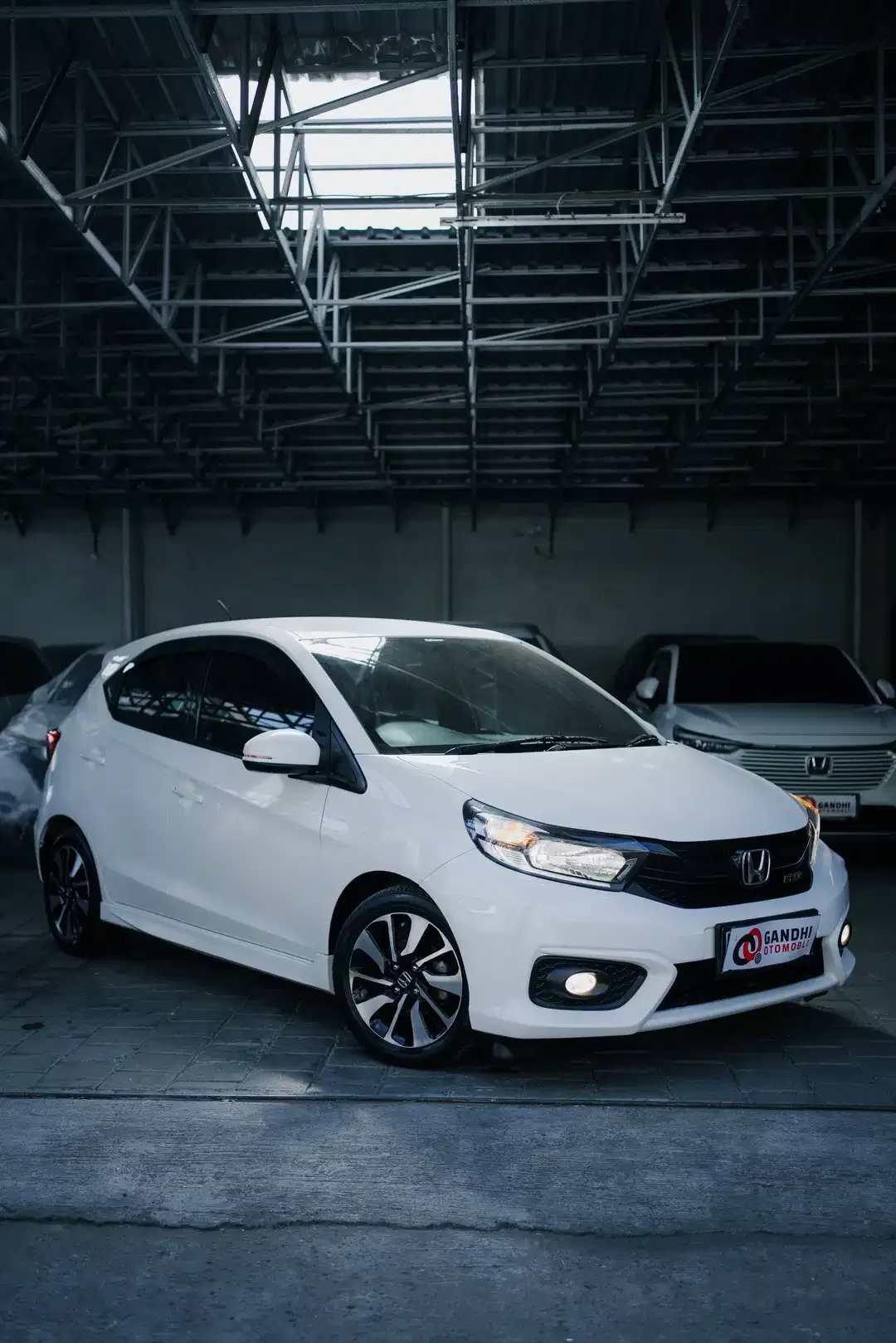BRIO RS 1.2 CVT 2021 MATIC PUTIH - Image 1 of 10