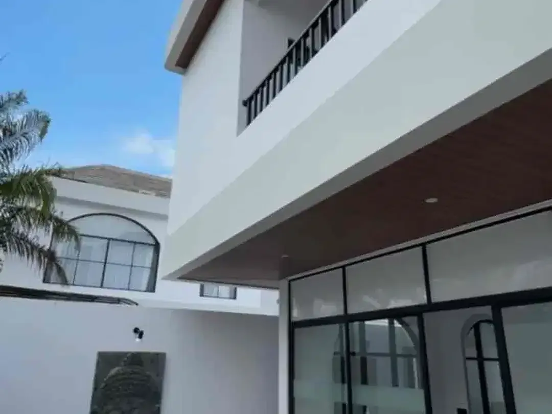 BRAND NEW VILLA PRIVATE POOL IN NUSA DUA - Image 2 of 5