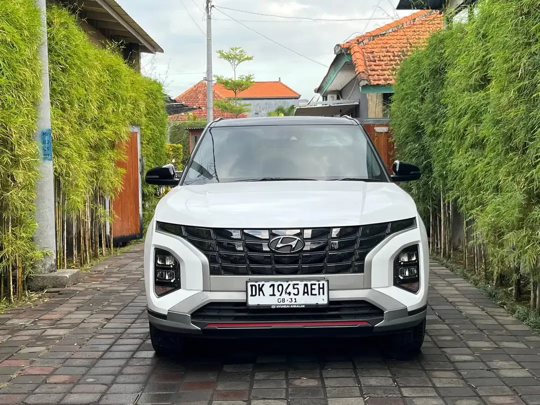 Hyundai Creta Prime AT 2023 Two Tone Putih - Image 1 of 10