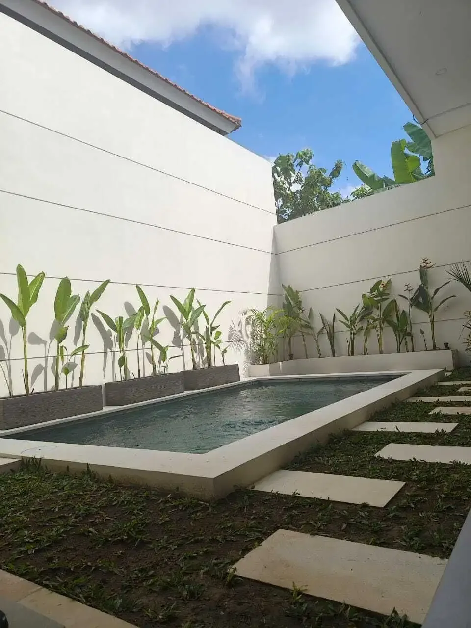 FOR RENT VILLA MINIMALIS 2 BR PRIVAT POOL KAWASAN STARTEGIS KEROBOKAN - Image 5 of 10