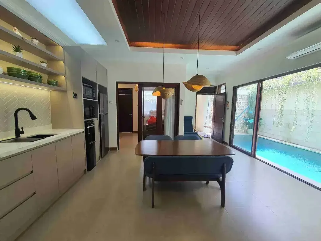 DIJUAL MURAH VILLA 3BR UNGASAN SHM CUMA 2,3M SIAP HUNI ADA HEATER POOL - Image 5 of 10