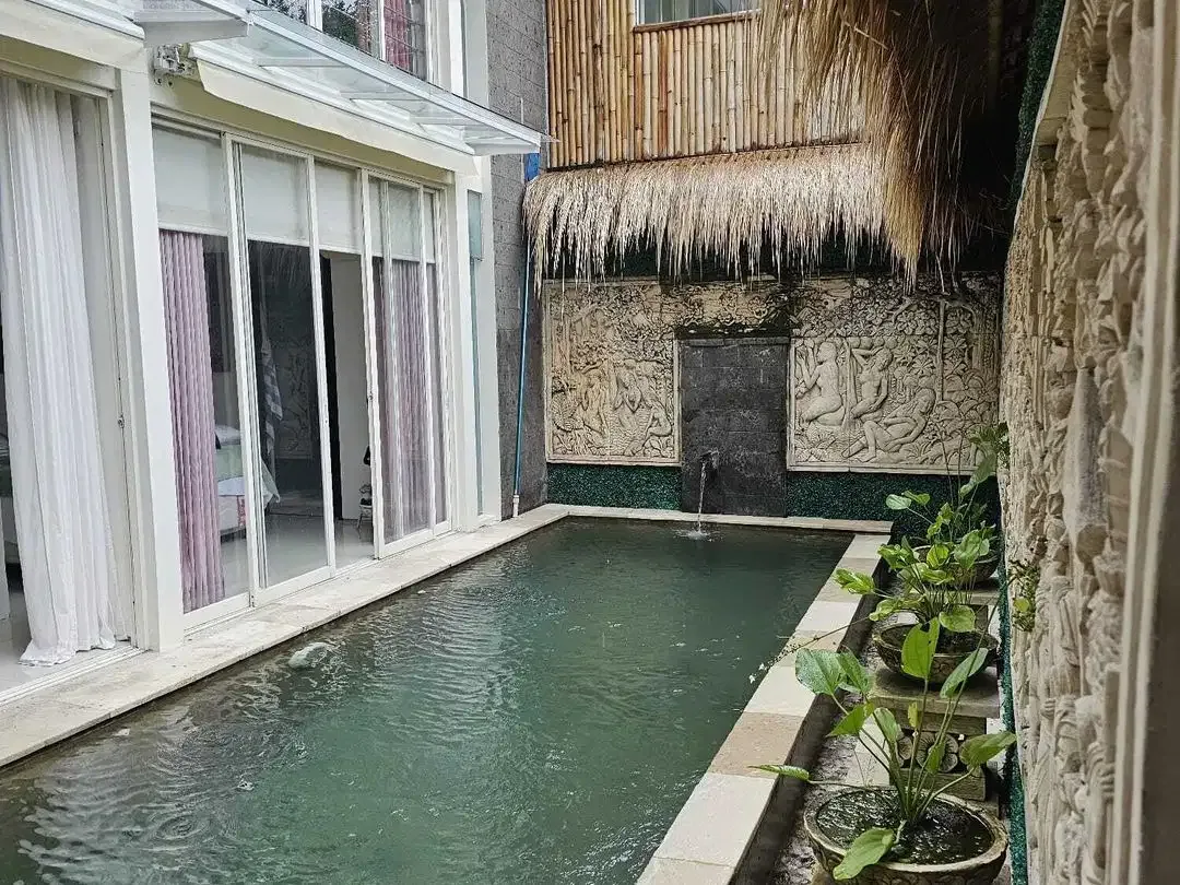 Villa Strategis Minimalis Banjar Semer Kerobokan Bali - Image 6 of 10
