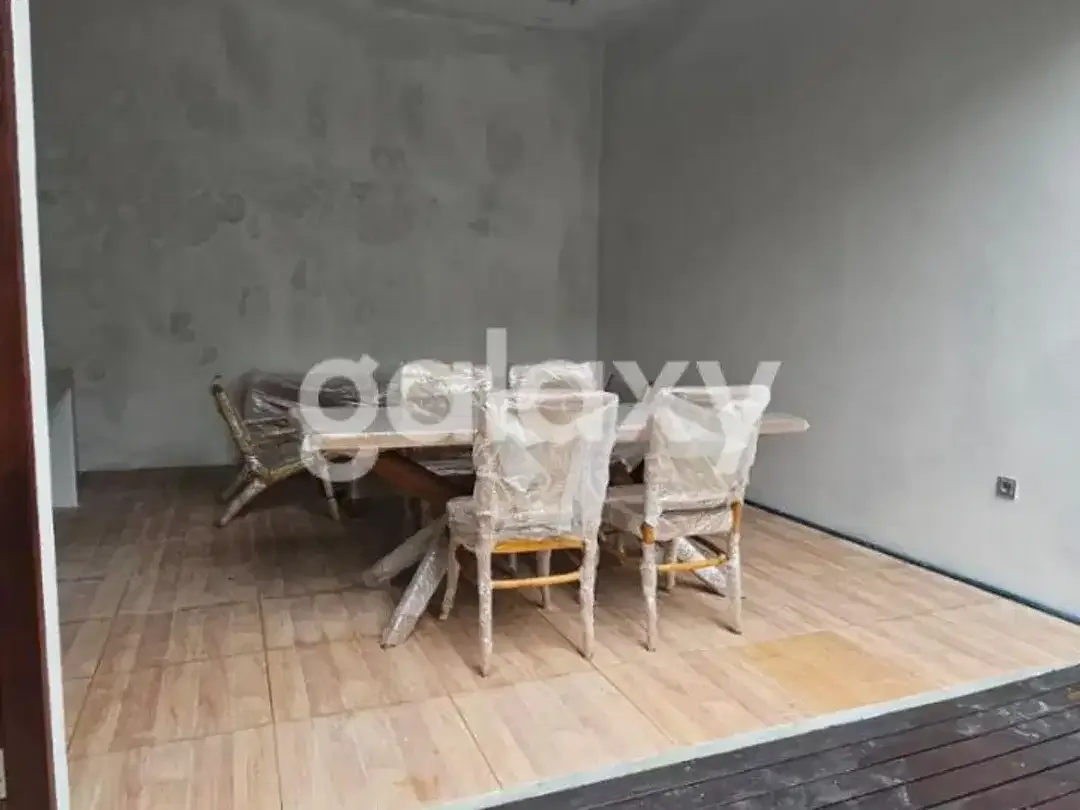 DIJUAL 2 UNIT VILLA PARK VIEW DI KAMPIAL UNGASAN BADUNG, BALI - Image 4 of 8