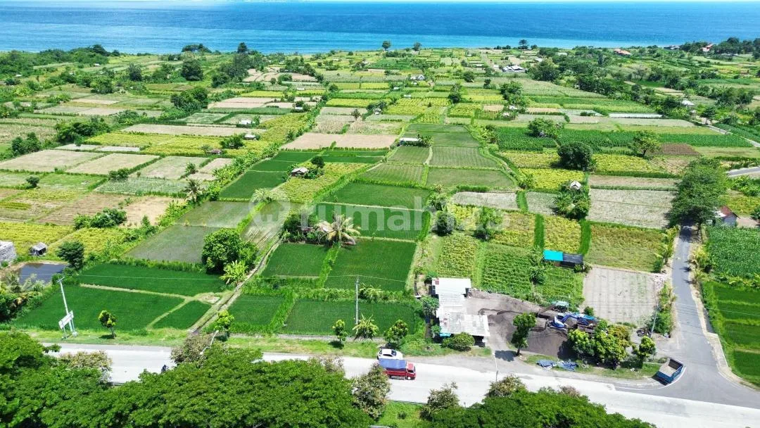 Tanah Premium 29 Are SHM Pinggir Jalan Utama Klungkung Bali - Image 3 of 4