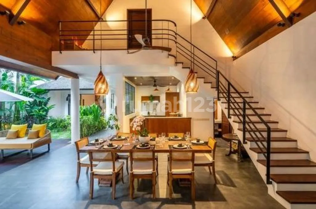 4Br Villa Sandara Pererenan | Leasehold & Long-Term Rental | Dro4 - Image 2 of 4