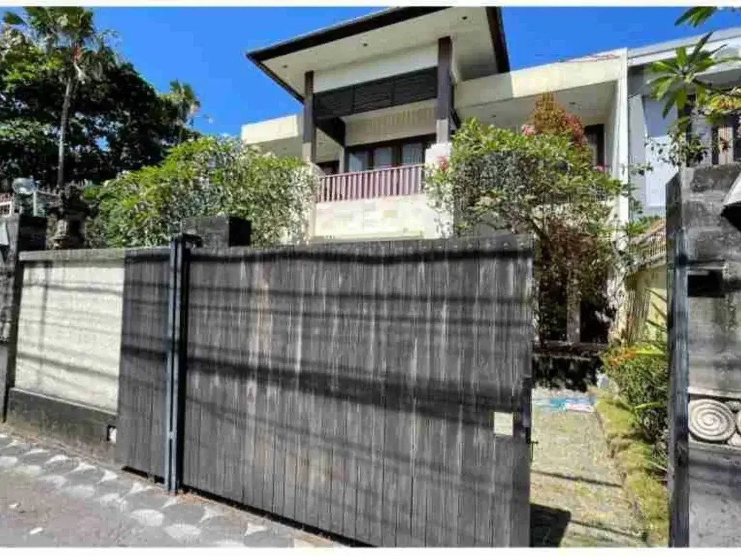 Rumah Tukad Badung 4 Kamar Denpasar Selatan - Image 3 of 9