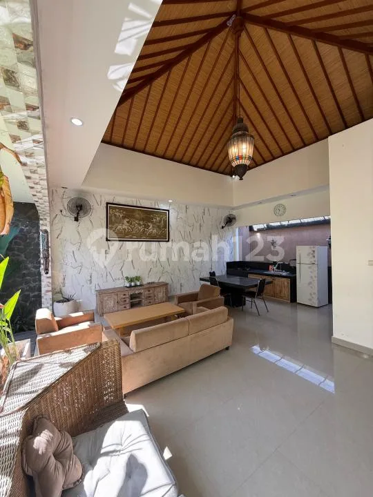 Villa Fully Furnished dengan Private Pool - Dalung - Image 4 of 4