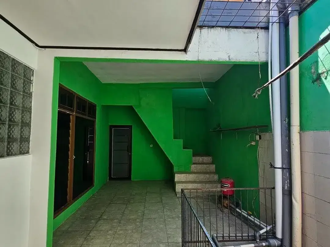 Rumah 1.5 Lantai Dijual, di Teuku Umar Denpasar, Dekat Hotel Amaris - Image 6 of 10