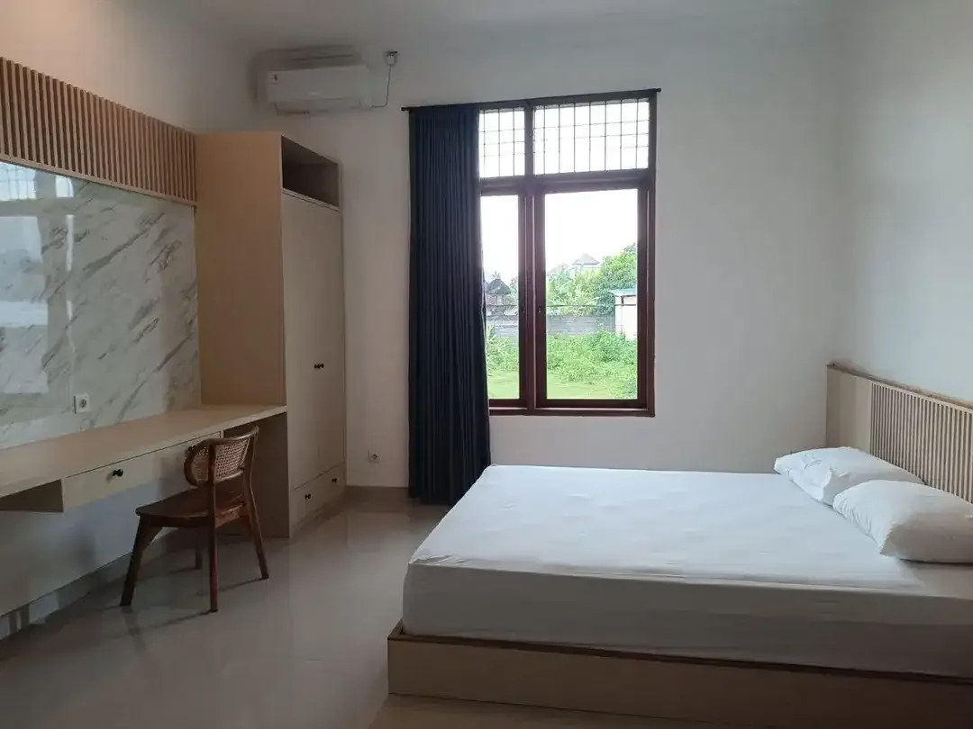 Kost Kosan Elite Full Furnish Di Penamparan Padangsambian Dkt Mitra 10 Gatsu Barat Cargo - Image 8 of 10