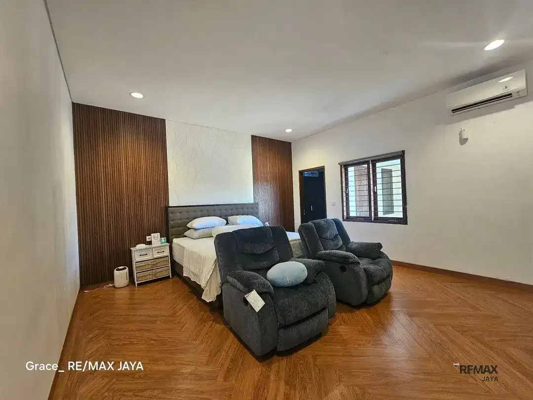 Premium Living Konsep Villa di Komplek Ekslusif Dijual, di Kuta - Image 3 of 10
