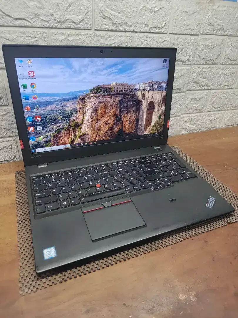 Lenovo Thinkpad T560 intel Core i5 Gen-6 (8/256gb) 15,6 inch FHD JOSS - Image 1 of 5
