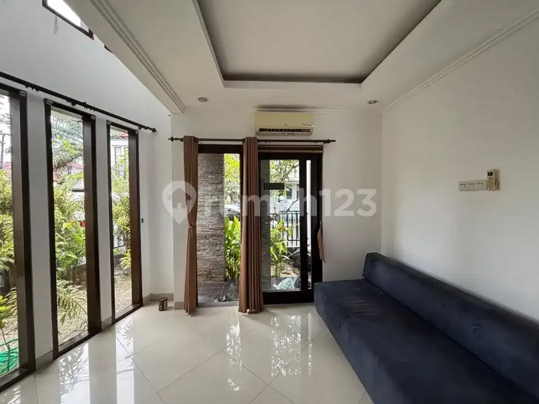 Rumah Super Mewah Ramah Keluarga Lingkungan Ekslusif - Image 2 of 5