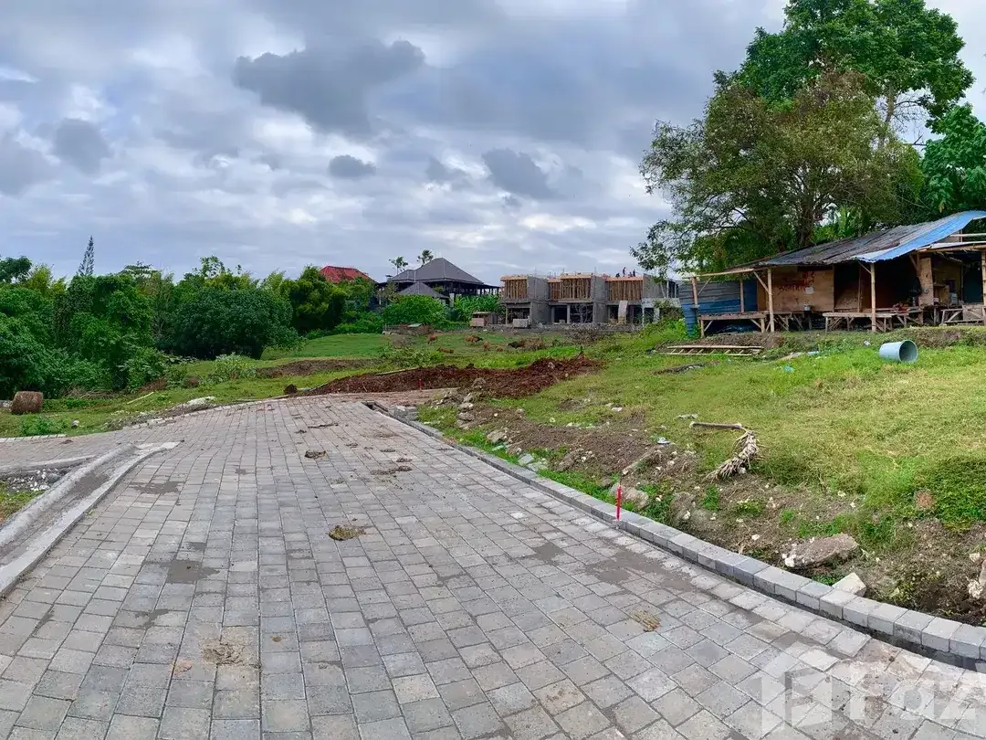 Land for sale in Kerobokan, Bali - Image 7 of 10