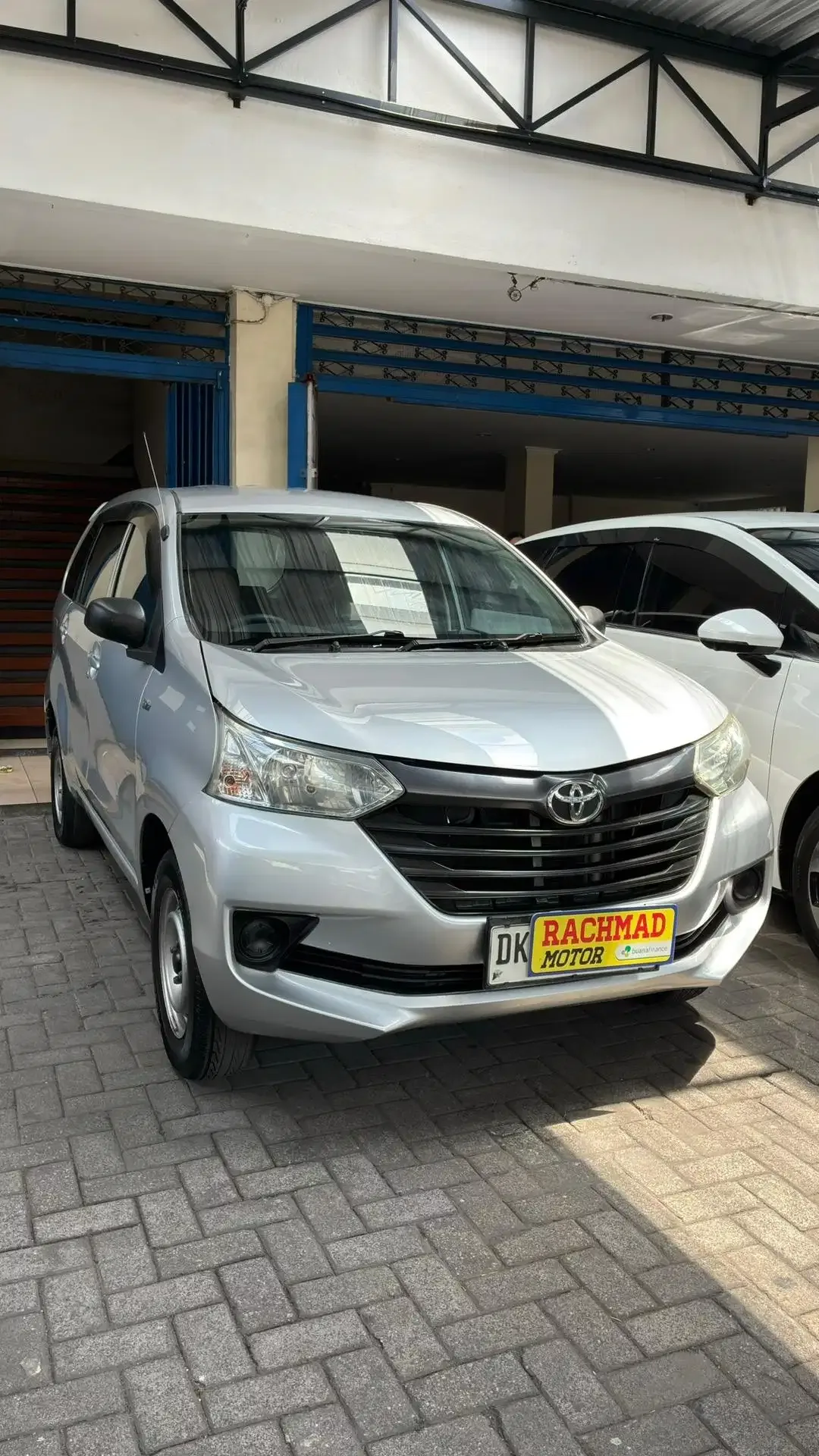 Toyota Avanza 2018 Bensin - Image 2 of 10