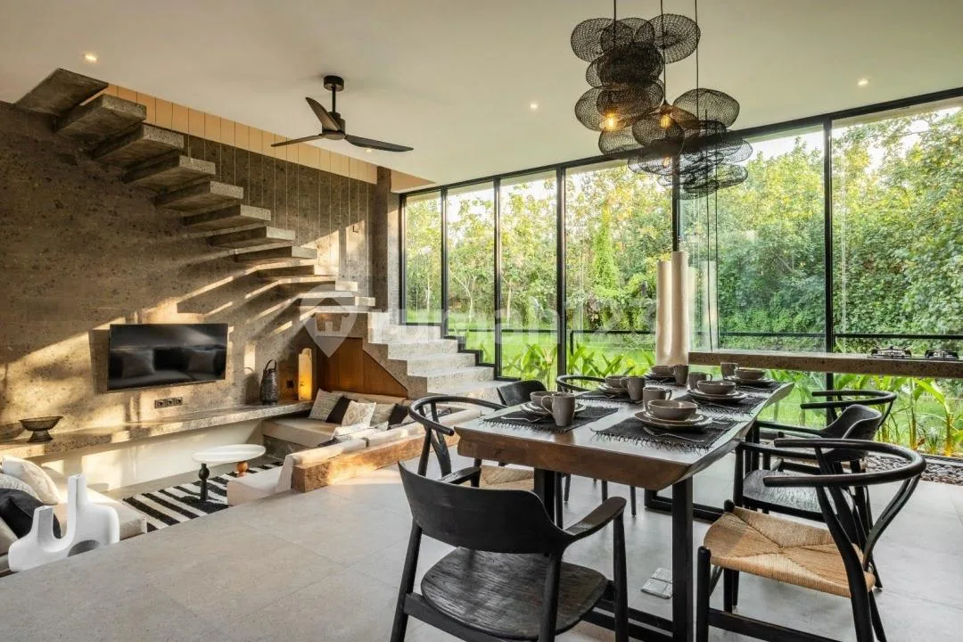 Dijual Villa di Canggu, Bali - Image 1 of 4