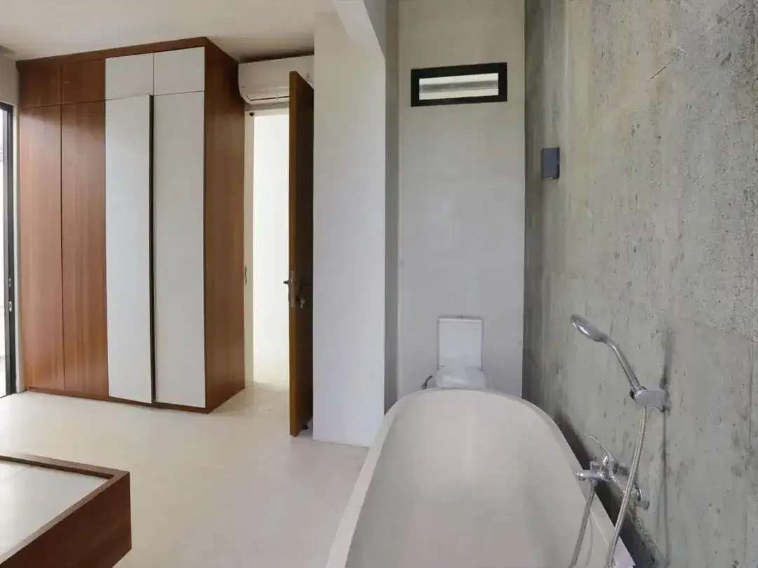 FOR SALE FOR RENT BRAND NEW VILLA 2 BR GOOD INVESTMENT GOOD LOKASI NUANU - Image 3 of 8